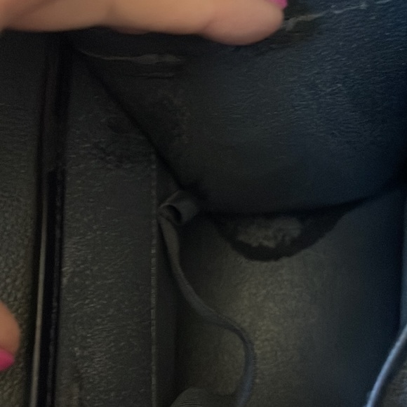 - Louis Vuitton Epi Rivera black - Picture 9 of 14